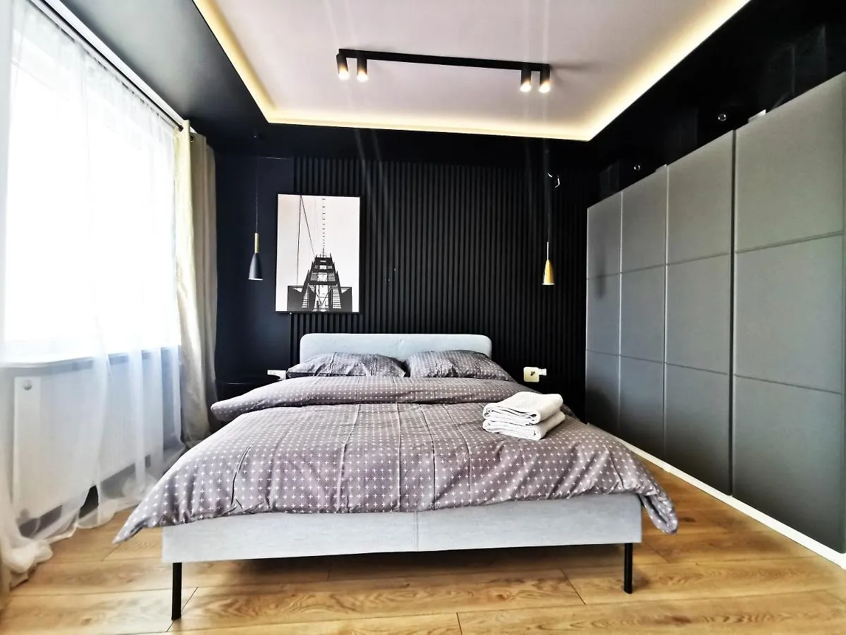 Gliniana Apartment ~ Self Check-In 24H ~ Lift Wroclaw