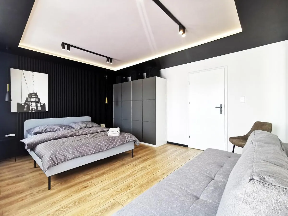 Gliniana Apartment ~ Self Check-In 24H ~ Lift Wroclaw